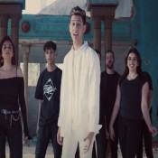 كلمات مهرجان كان اساسا جبان